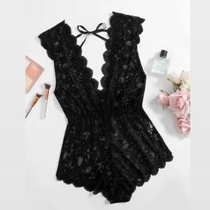 NWT Sexy Lace Lingerie Bodysuit Scalloped Romper